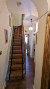 coir-herringbone-black-border-stair-runner-review