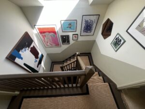 Jute-boucle-black-border-multiple-winding-stairs-reviews